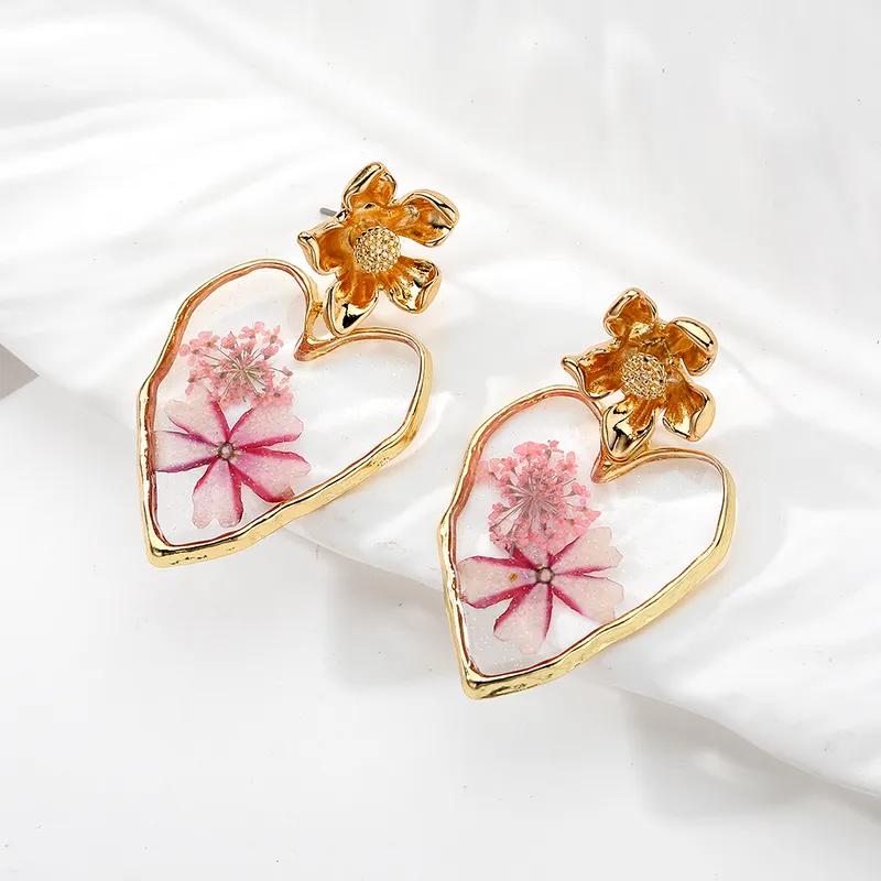 Frida Heart Shape Flower Resin Earrings