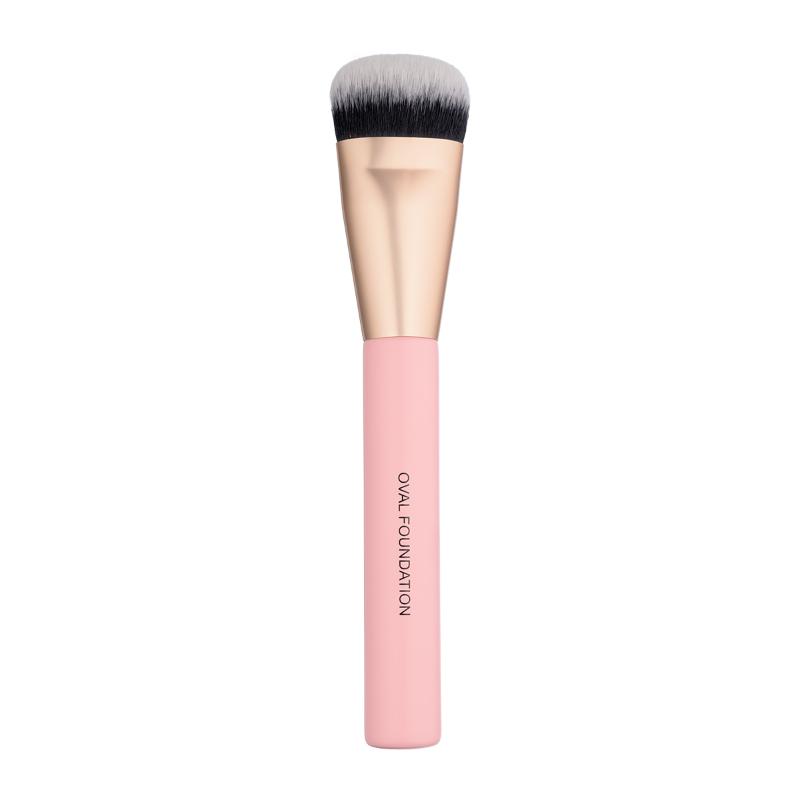 Mon Reve Oval Foundation Brush Face 221