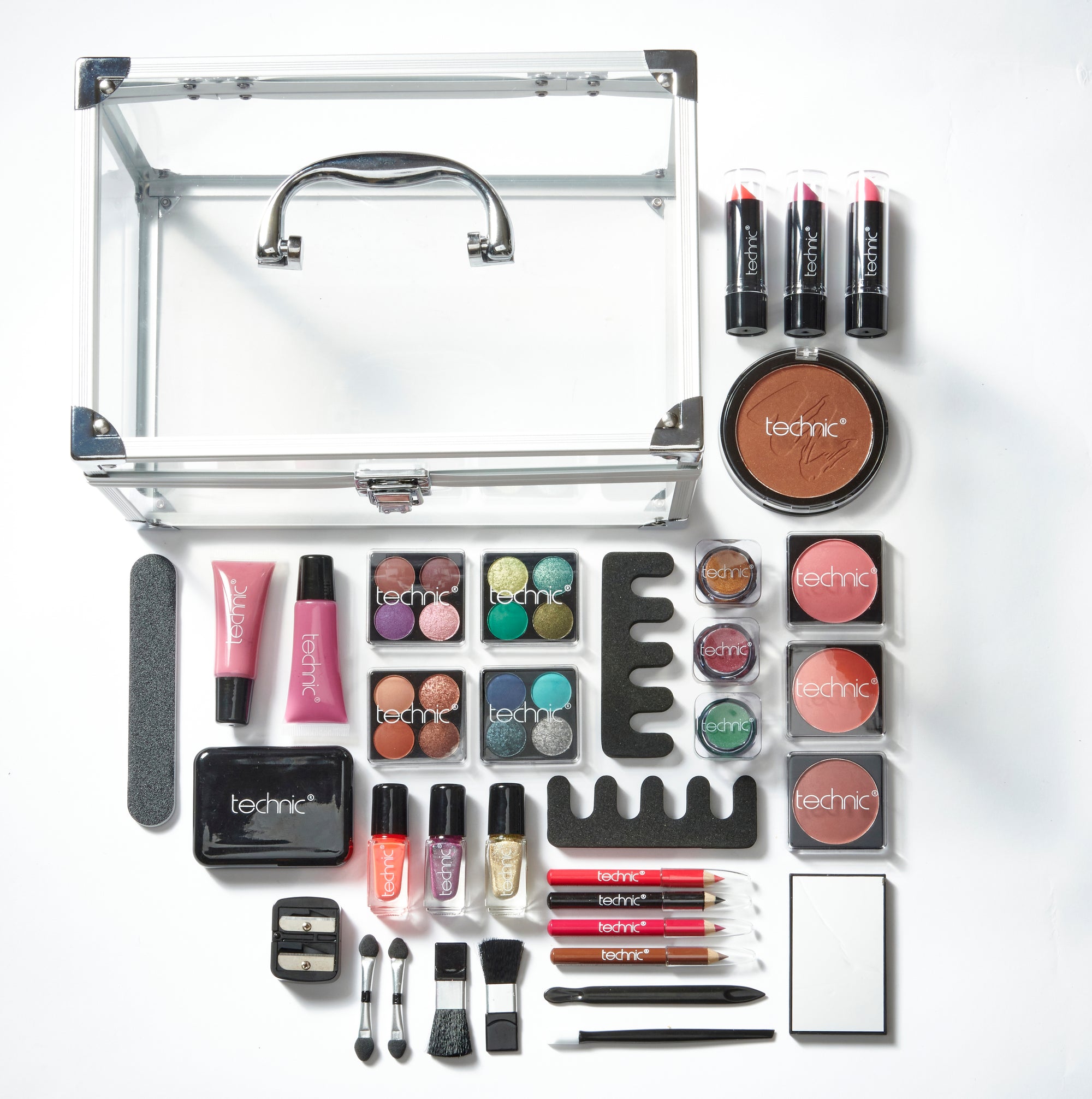 Technic  Essential Cosmtcs Large Clr Carry Case