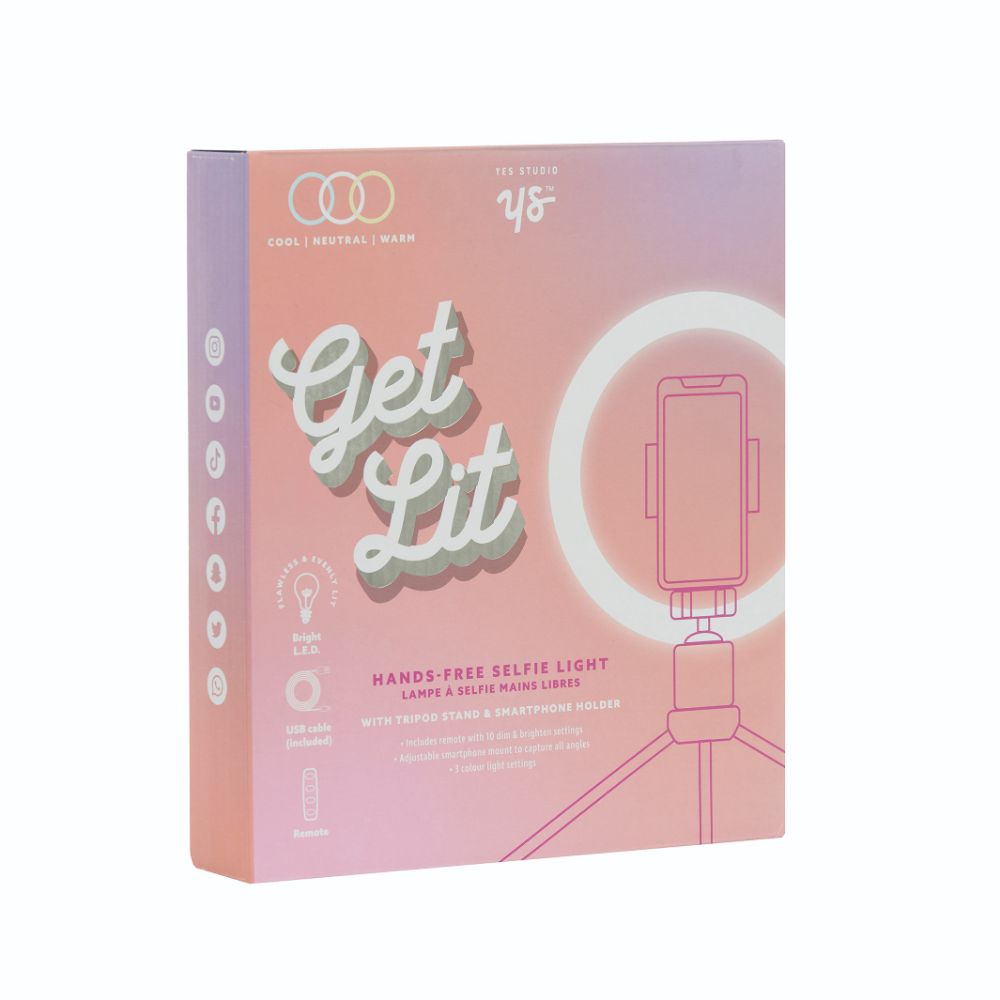 Danielle Yes StudionGet Lit Selfie Light