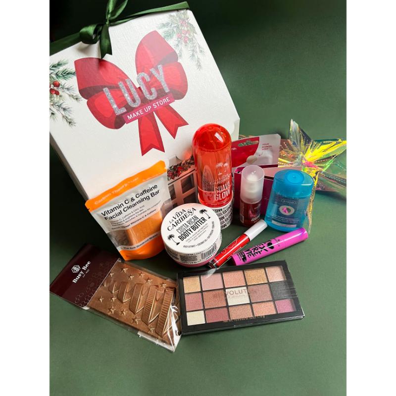 Elf's House – LUCY X Busy Bee