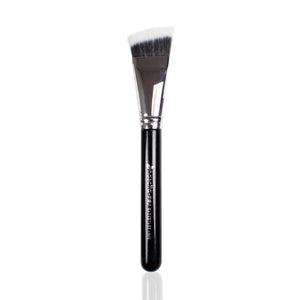 Nascita Backstage Makeup Brush