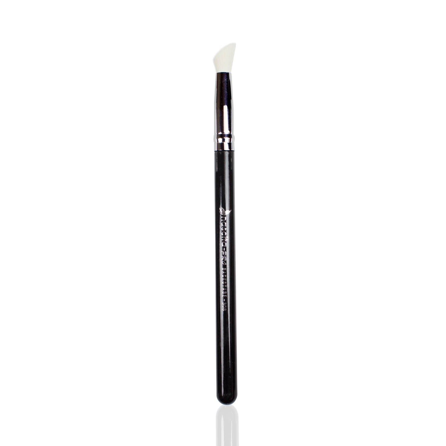 Nascita Backstage Round Slant Eye Brush